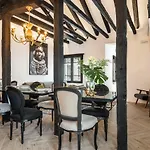 BNBHolder PALACE es MIA
